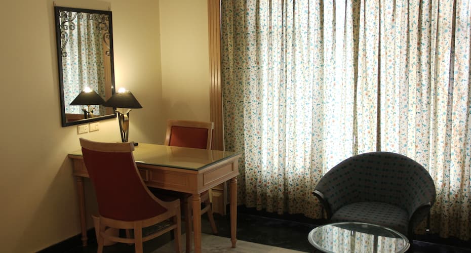 Hotel Aditya Ludhiana, Ludhiana 5